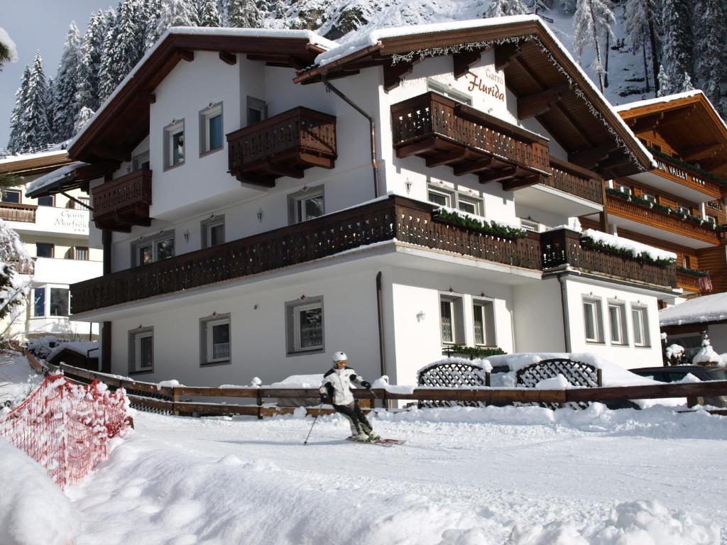 Bed and Breakfast Garni Flurida Сельва-ди-Валь-Гардена Экстерьер фото